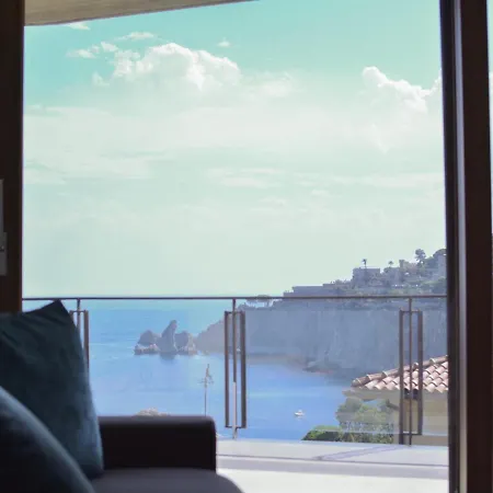 Isola Bella Luxury View アパート *