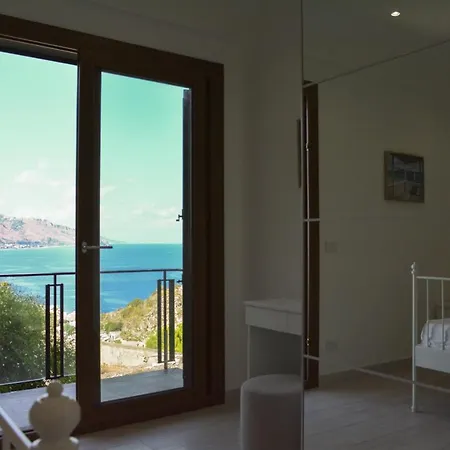 Isola Bella Luxury View * タオルミーナ