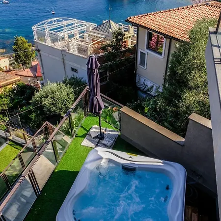 Isola Bella Luxury View Apartment